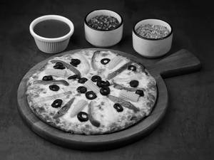 Veg. Exotic Pizza [Size: 6 Inches ]