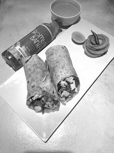 Paneer Tikka Roll + Bombay Banta Drink (250 Ml)