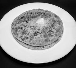 Aloo Pyaaz Parantha Bada Wala