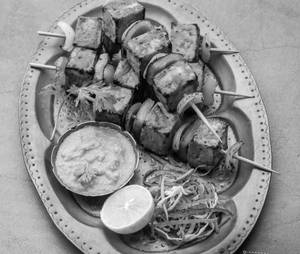 Paneer Tikka Kebab [5 Pieces]