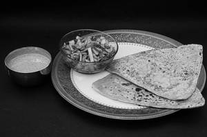 Aloo Bhujia Paratha Thali