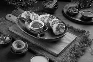 Paneer Pan-fried Momos