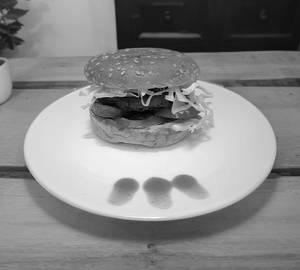 Veg Crispy Tikki Burger