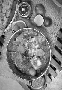 Paneer Khatta Pyaza