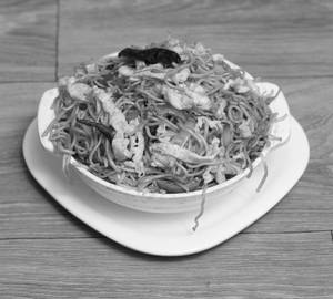 Chicken Schezwan Hakka Noodles
