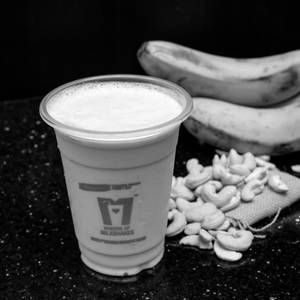 Banana Nuts Thickshake