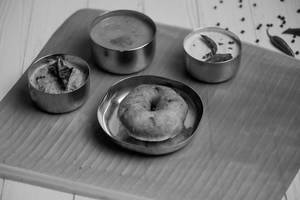 Vadai (1 No )