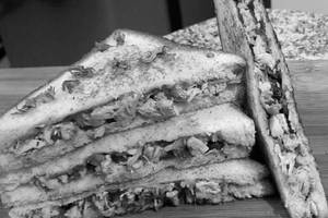 Chicken Cottage Sandwich