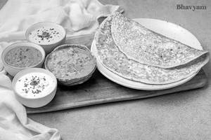 Vendhaya Dosa Vadacurry