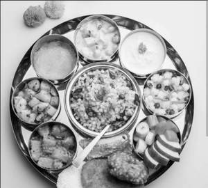 Vrat Special Thali [ No Onion & Garlic ]