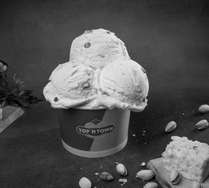 Kalakand Freshly Scooped
