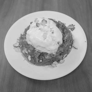 Gajar Halwa with Ice Cream