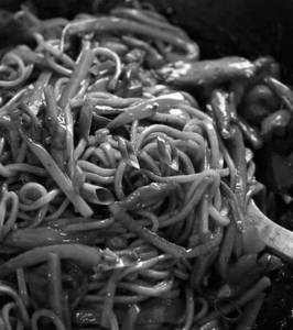 Veg Thai Hakka Noodles