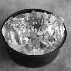 Dry Fruit Sundae