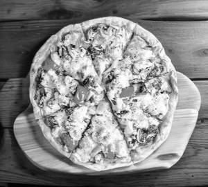 Double cheese veg pizza