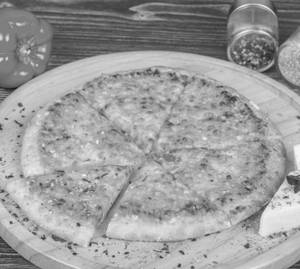 10" Medium Double Cheese Margherita Pizza