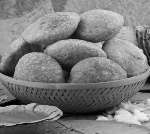 Kachori [2 pieces]