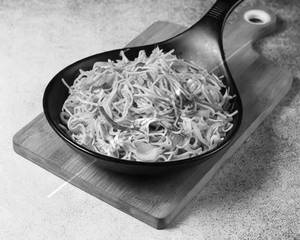 Veg Hakka Noodles