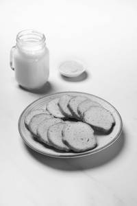 (200 Gms) - Milk Butter Rusk
