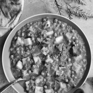 Matar paneer