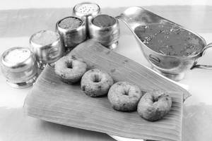 Medu Vada [140 Grams]