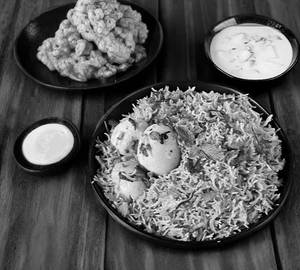 Egg biryani half