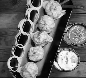 Veg Butter Makhni Momo