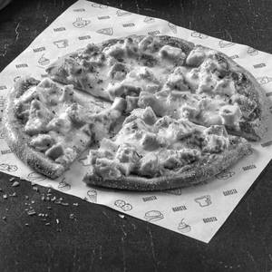 Smoked Chicken Pizza  - Dyn