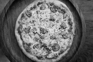 Mushroom Delight Pizza