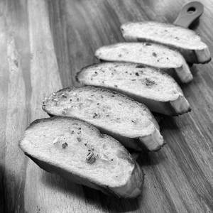 Garlic Bread Plain