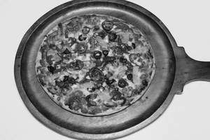 Veg Spicy Relish Pizza