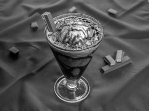 Chocolate Choco Balls Thick Shake