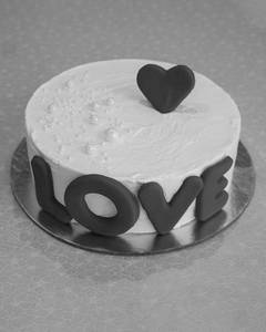 Love Cake