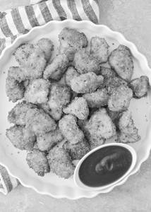 Chicken Nuggets (6 Pcs)
