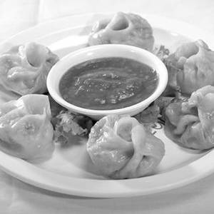 Corn And Cheese Steamed Momos[5 Pieces]