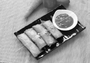 Chicken Cheese Roll