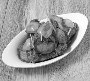 Chicken Do Pyaza (3/6 Pcs)