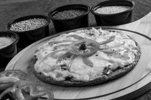 Millet Veg Delite Pizza ( 6 Inch )
