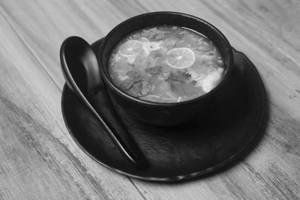 Veg Lemon Corriendor Soup