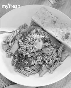 Pesto Fusilli Pasta