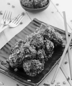 Vegetable Manchurian [8 Pieces]