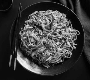 Lo Mein Noodles [Egg+Chicken]