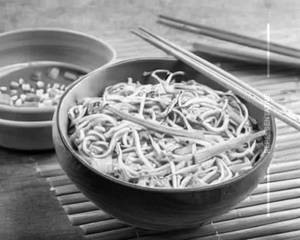VEG HAKKA NOODLE