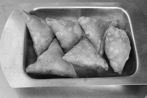 Chana Dal Samosa (5 pc)