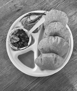 Authentic Chole & Bedmi Poori