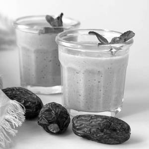 Arabian Dates Smoothie