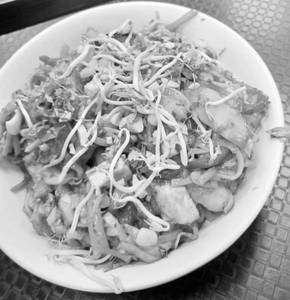 Phad Thai Chicken