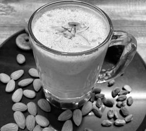 Dry fruits  milkshake