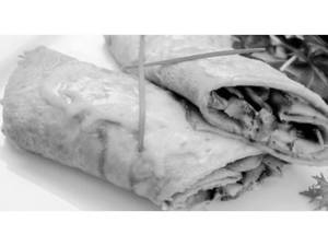 Veg Alfredo Roll