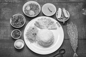 Dim Kosha  Bhoj Thali